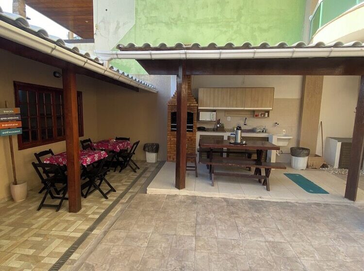 پانسیون Sunrise Suítes