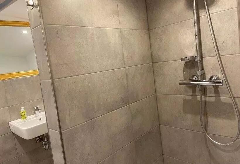 Majatalo City Maritim Rooms