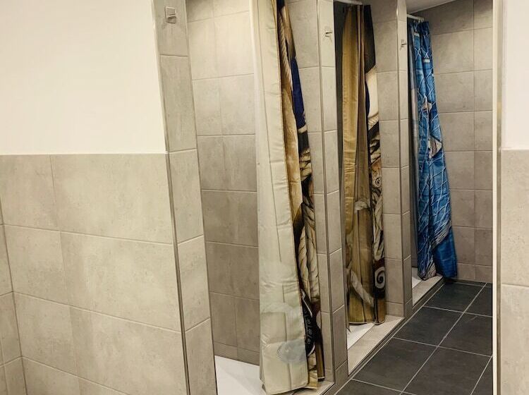 بنسيون City Maritim Rooms