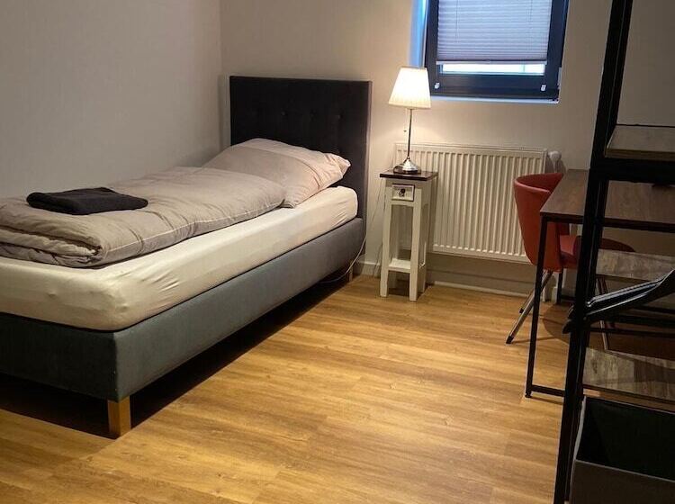 بنسيون City Maritim Rooms