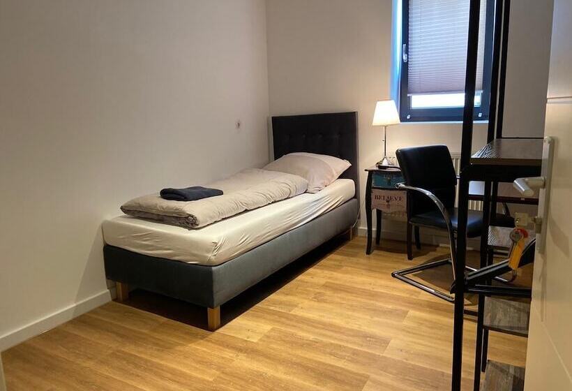 بنسيون City Maritim Rooms