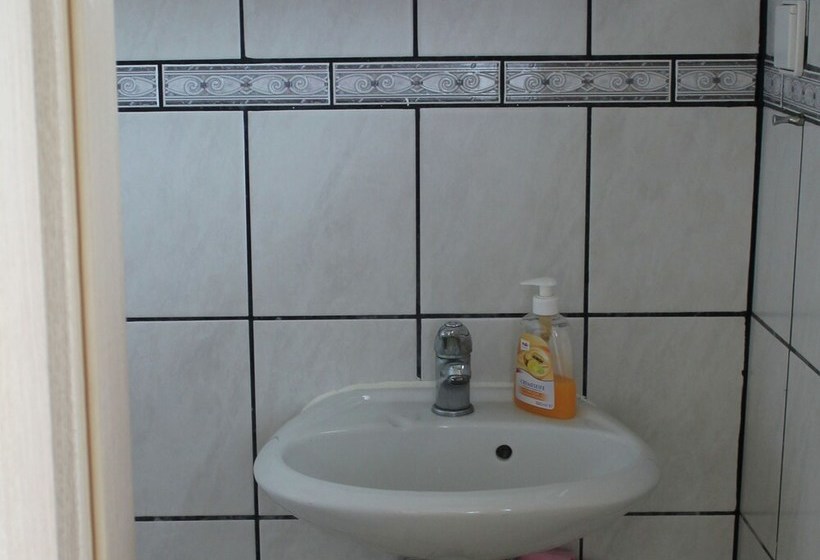 Welcoming Apartment With Garden In Kröpelin