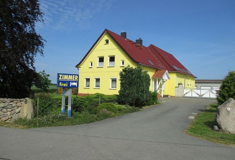 Welcoming Apartment With Garden In Kröpelin