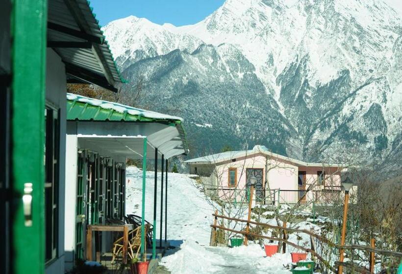 Hotel Himalayan High, Auli, By Himalayan Eco Lodges