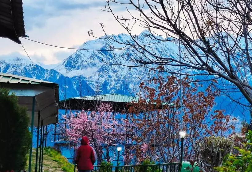 Hotelli Himalayan High, Auli, By Himalayan Eco Lodges