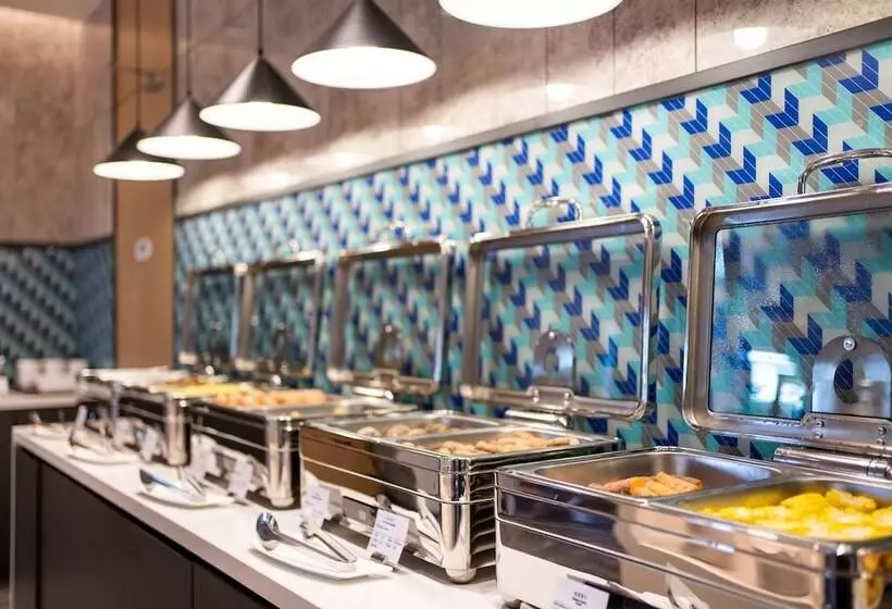 ホテル Holiday Inn Express Guangzhou Panyu By Ihg