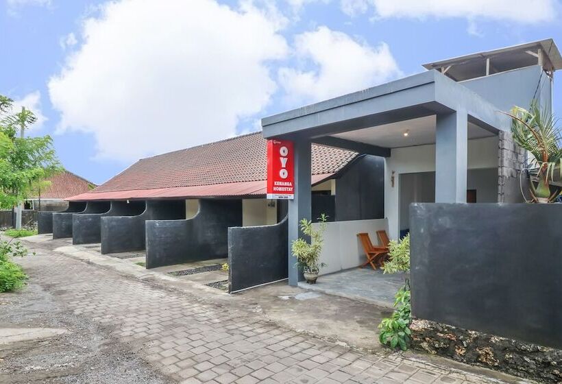 בית מלון כפרי Kenanga Homestay By Oyo Rooms