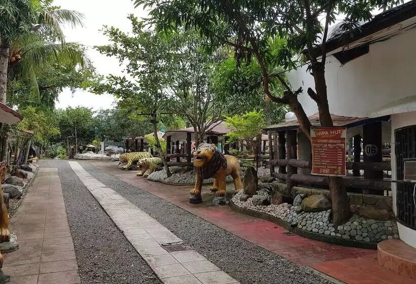 هتل Nipa Hut Resort