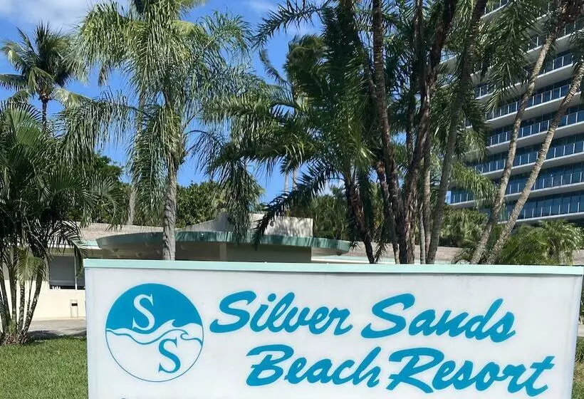 هتل Silver Sands Beach Resort