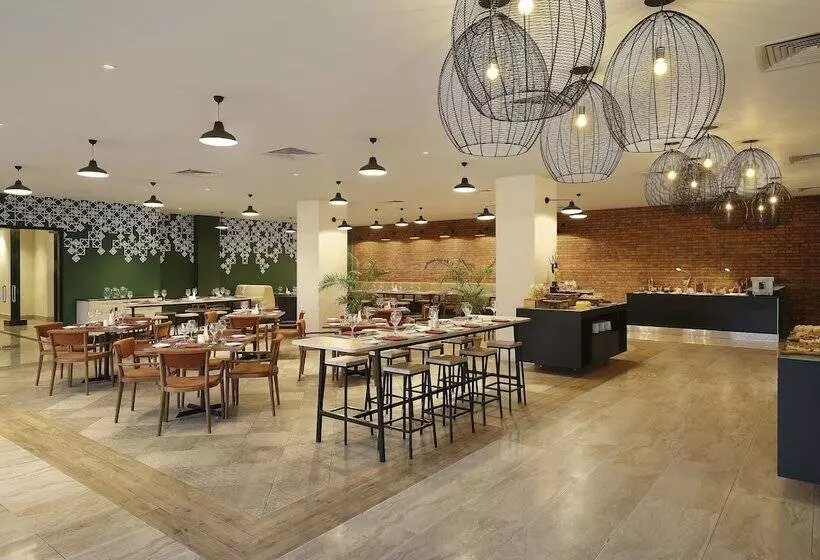 هتل Tiger Palace By Soaltee, Bhairahawa, Lumbini, Nepal