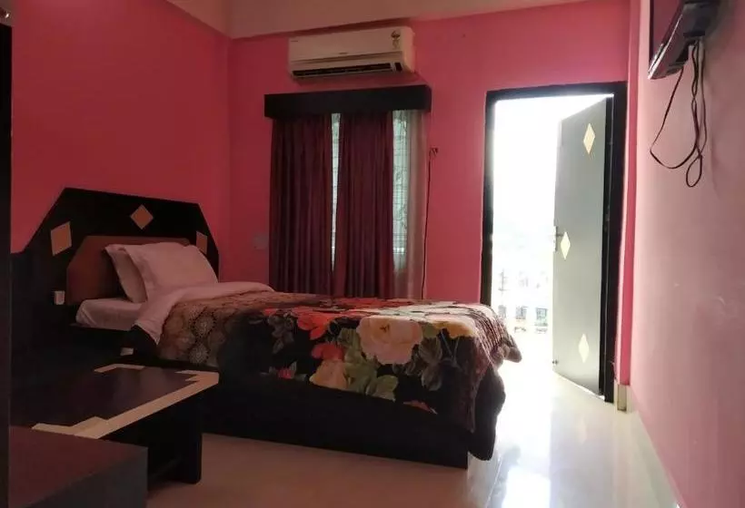 ホテル Todo Itanagar