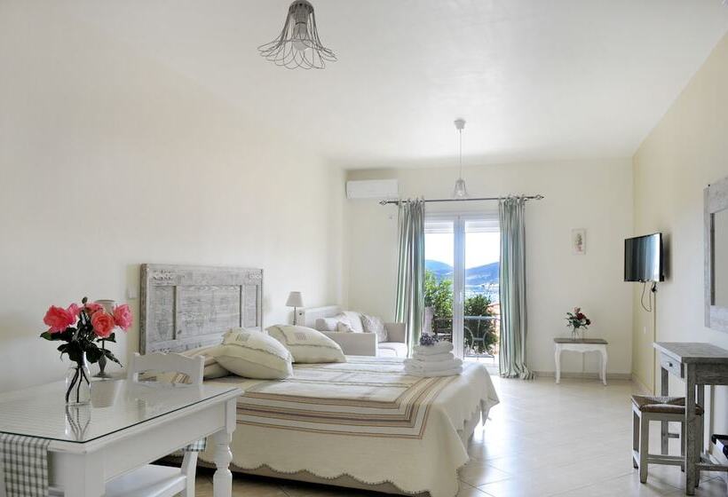 فندق Triantafilia Guesthouse