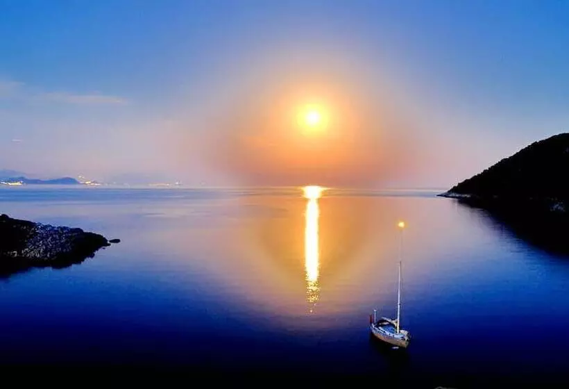 Hotelli Villa Mirosa