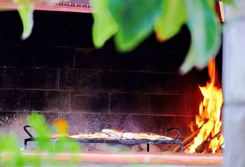 Hotelli Villa Mirosa