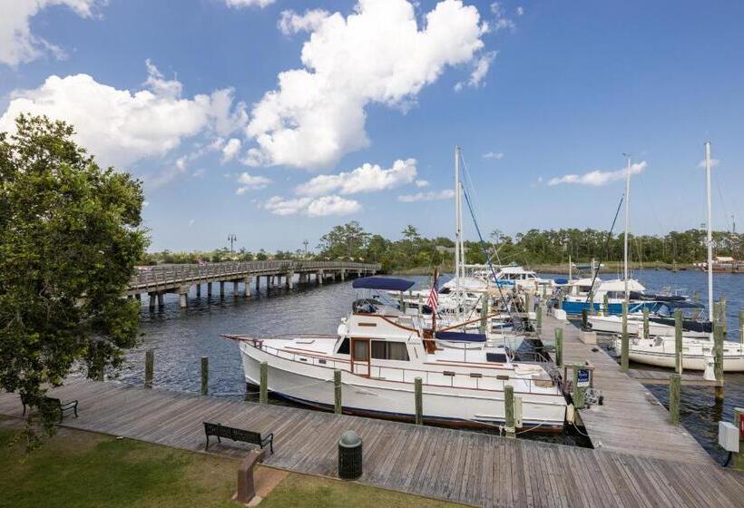 ユースホステル The Tranquil House Inn