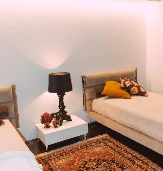 ベッドアンドブレックファースト Viale Dei Lecci   Luxury Rooms