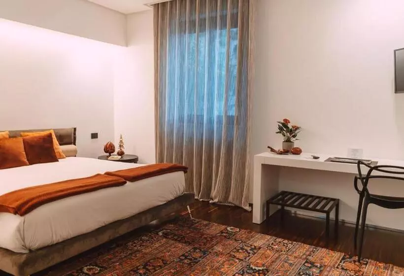 ベッドアンドブレックファースト Viale Dei Lecci   Luxury Rooms