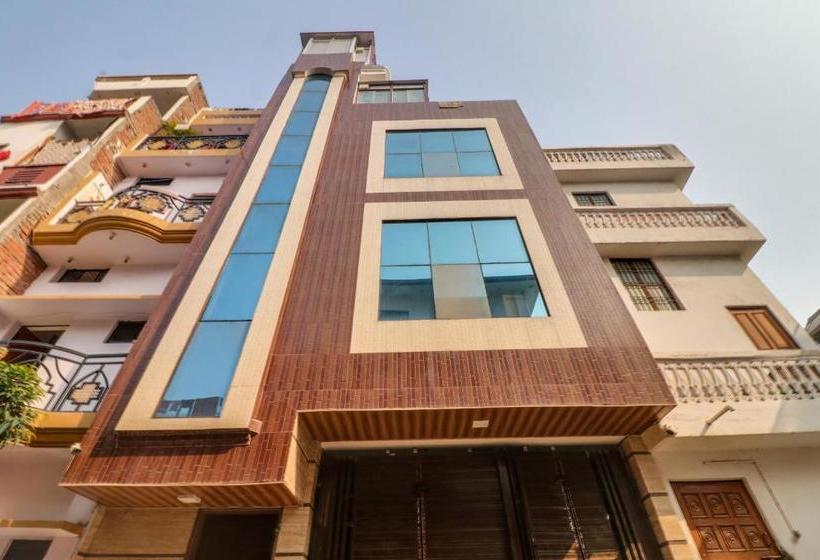 فندق Oyo 49081 Ishanvi Residency
