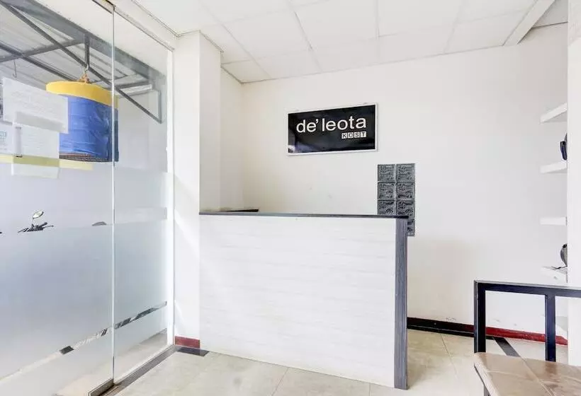 Hotel Oyo 90388 De Leota