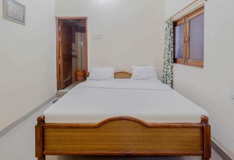 בית מלון כפרי Oyo Orc021 Heaven Inn