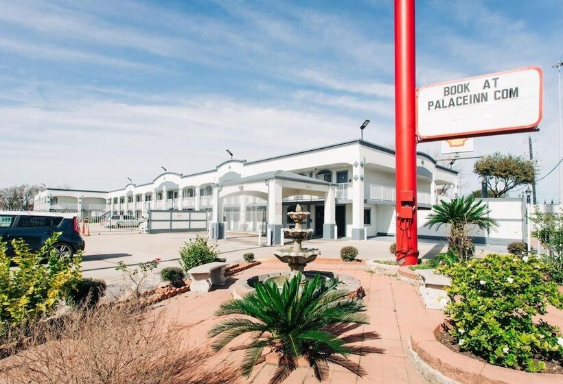 هتل Space City Inn