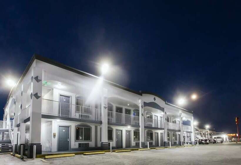 هتل Space City Inn