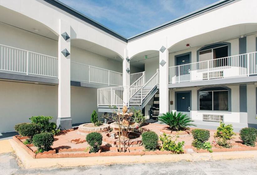 هتل Space City Inn