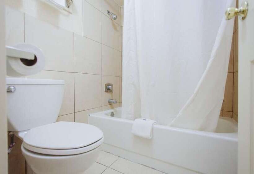 هتل Space City Inn