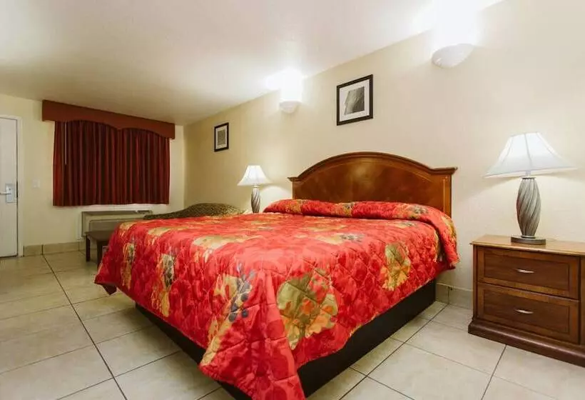 هتل Space City Inn