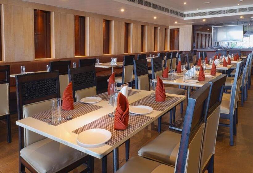 هتل Prism   A Boutique