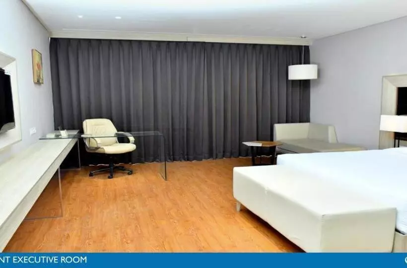 ホテル Sarovar Portico Morbi