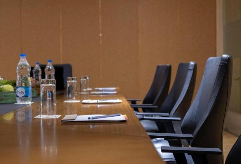 Отель Sarovar Portico Morbi