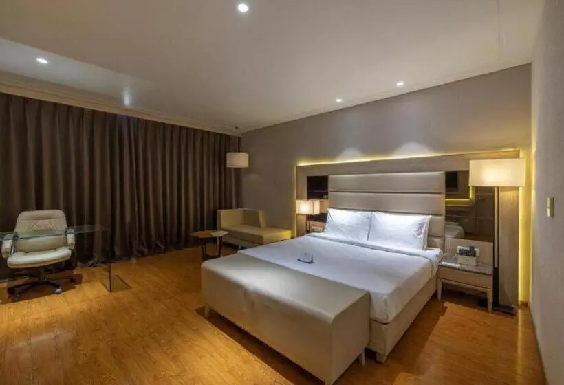 ホテル Sarovar Portico Morbi