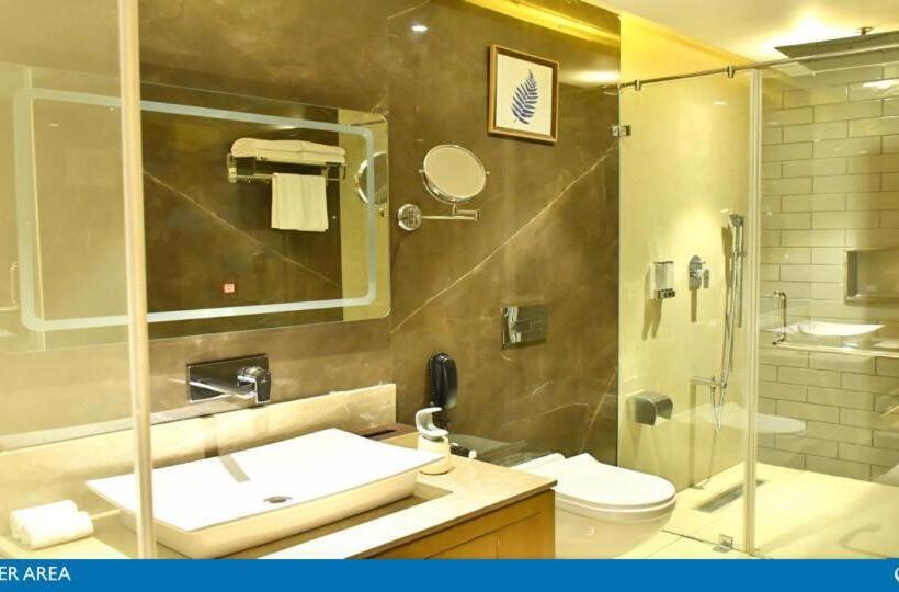 Отель Sarovar Portico Morbi