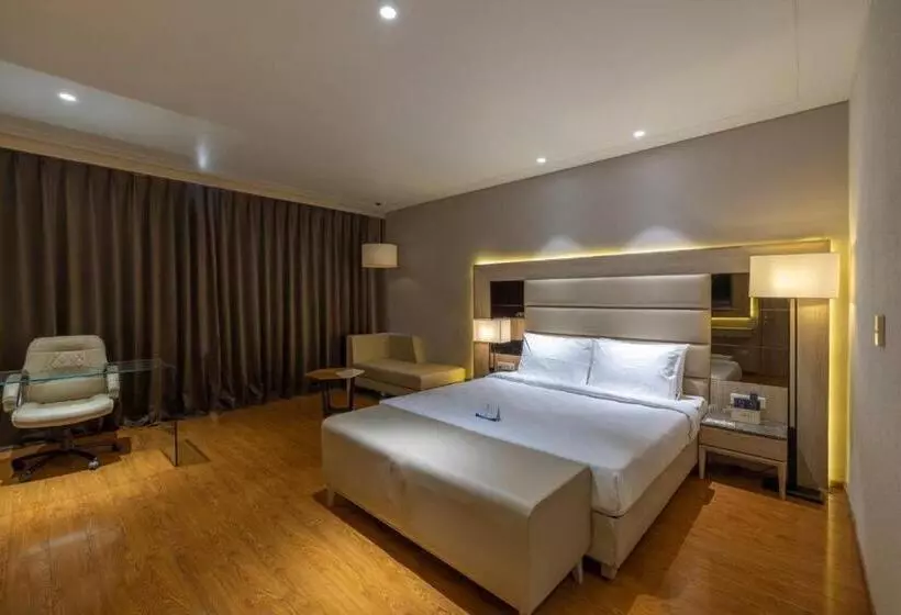 ホテル Sarovar Portico Morbi