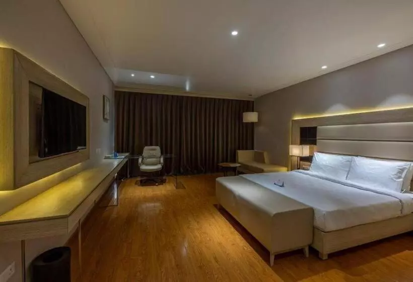 ホテル Sarovar Portico Morbi