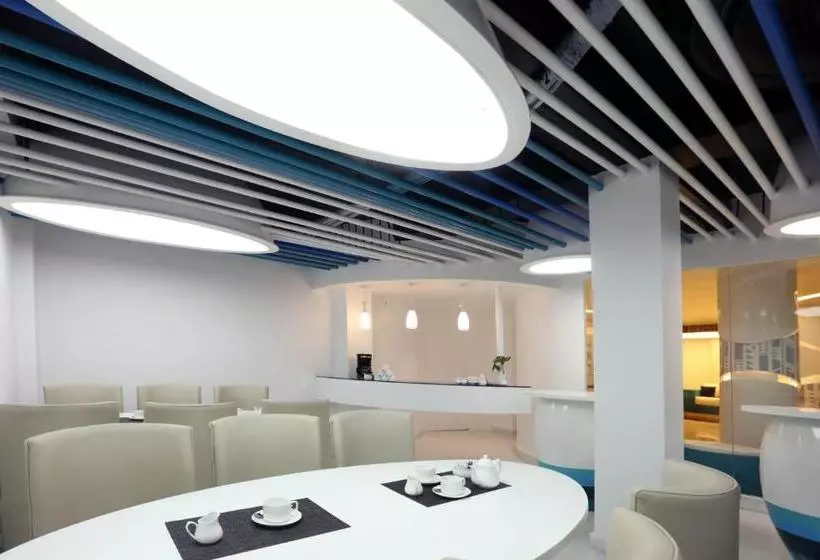 هتل Silver Spring