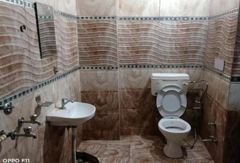 Spot On Hotel Abhinandan