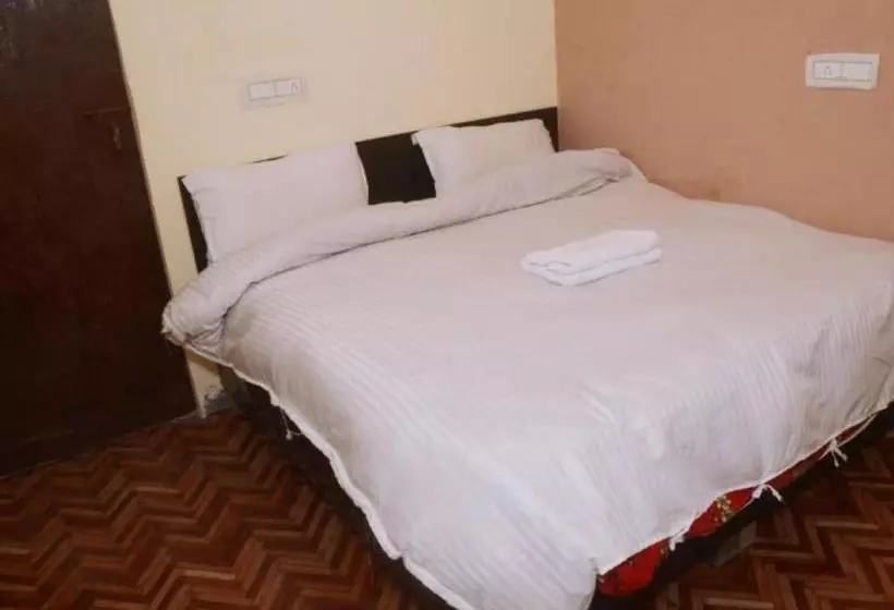 Spot On Hotel Abhinandan
