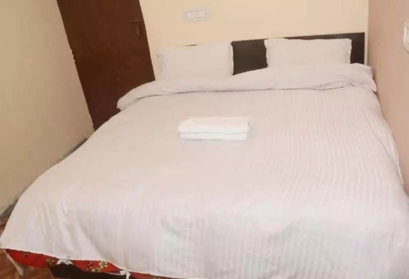 Spot On Hotel Abhinandan