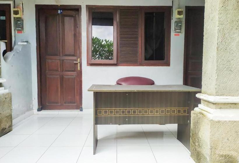 فندق Spot On 90365 Rumah Kost Alor