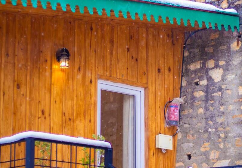 酒店 Thehimalayanliving Whistling Pines