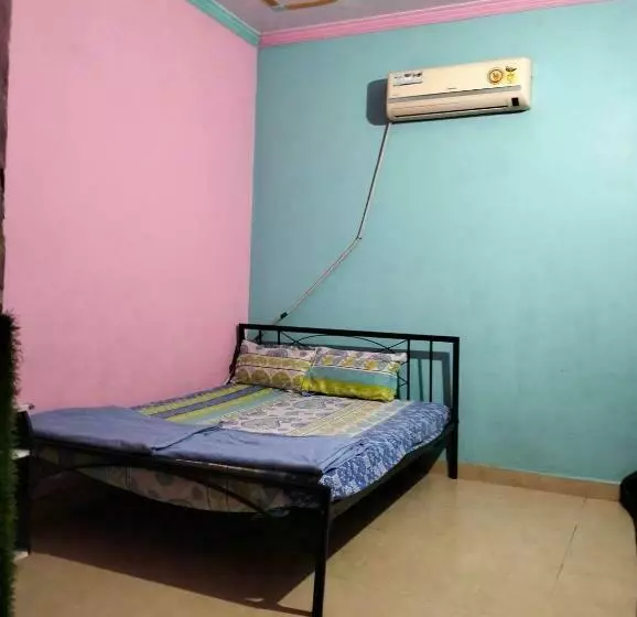 پانسیون Sidhu Guest House Double Bed Attach Bathroom Room