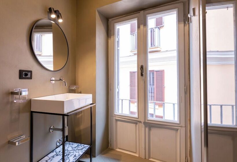 پانسیون The Couper Colonna