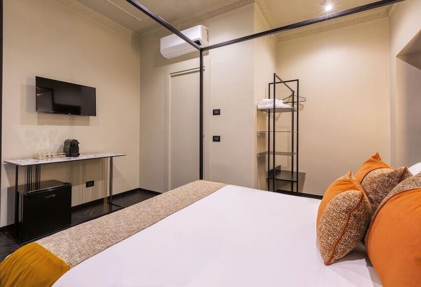 پانسیون The Couper Colonna