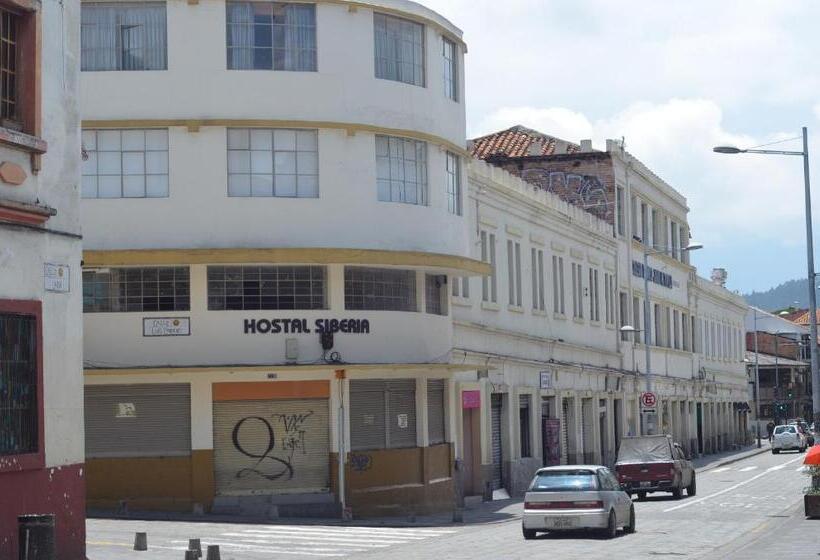 호스텔 Hostal Siberia Cuenca