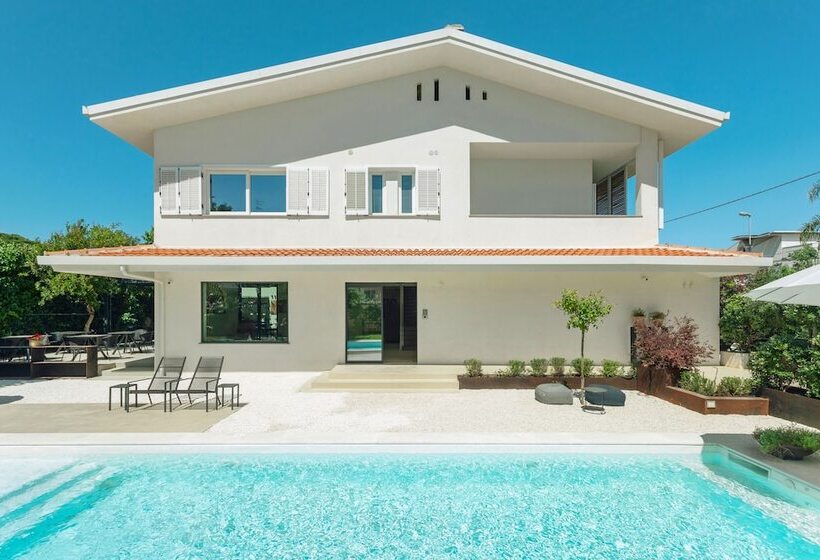 Domìa Boutique Hotel E Cucina