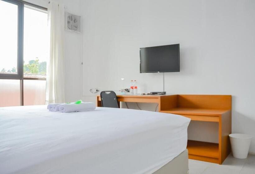 Otel Bumi Ciboled Mitra Reddoorz Near Gerbang Tol Pamulihan