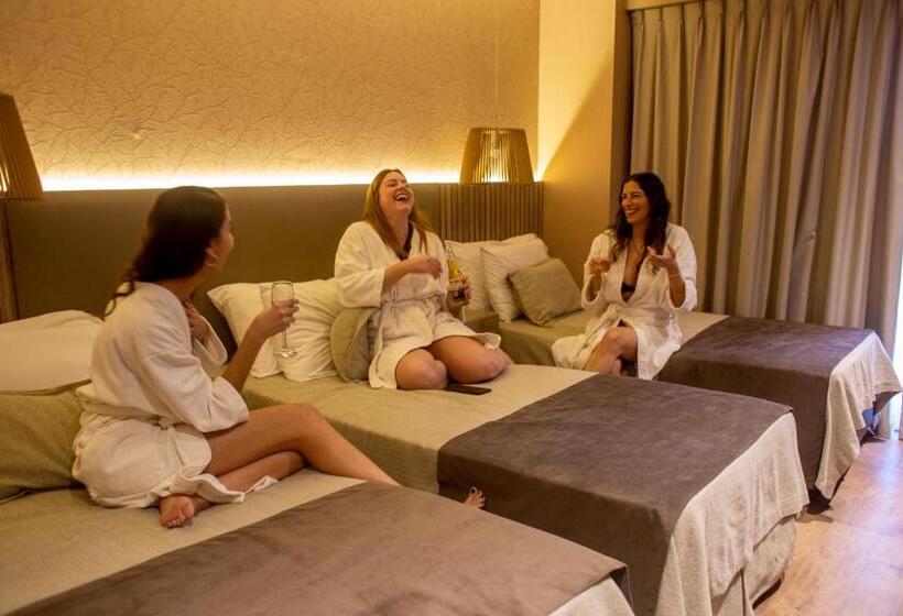 فندق Cálido Termal