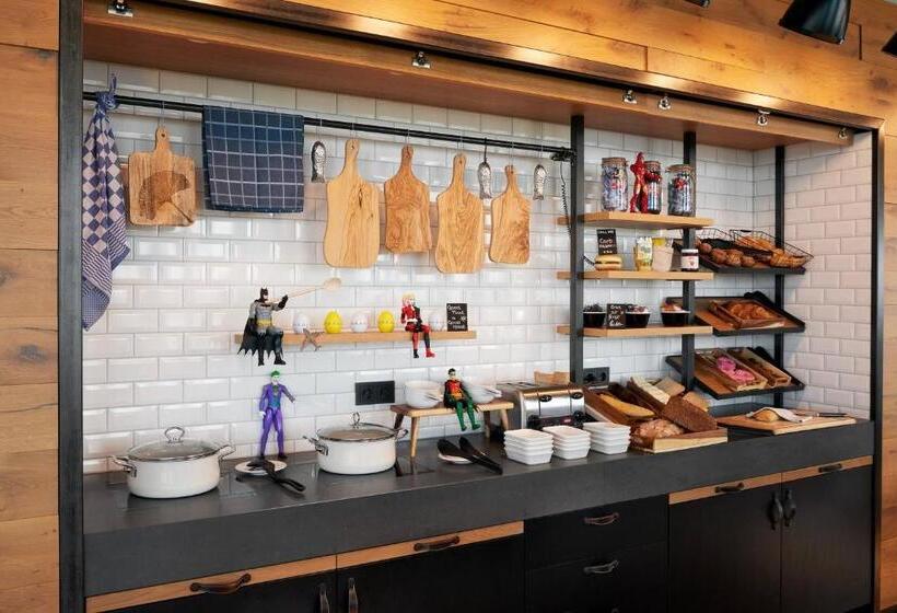 酒店 Moxy Cologne Bonn Airport